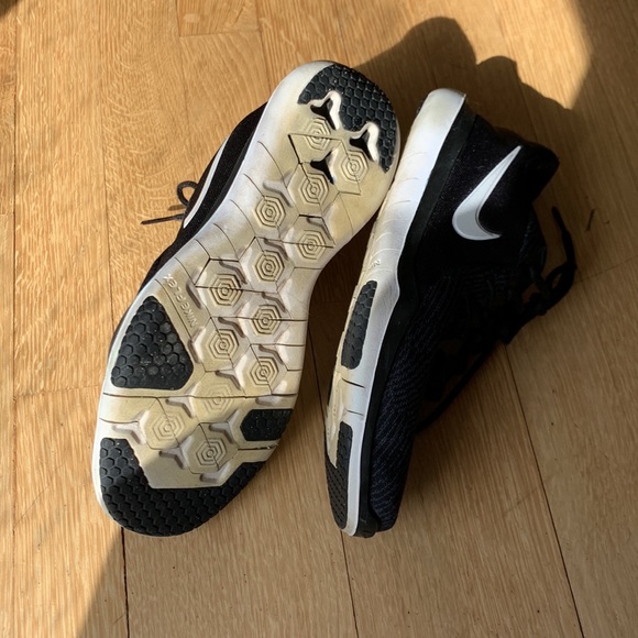 Nike Flex Supreme Tr6, size 7M - Picture 6 of 6